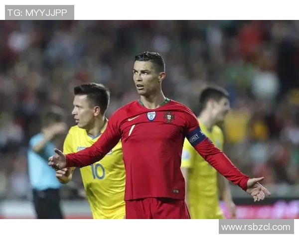 深圳足球队以59分高居欧锦赛积分榜首位展现强劲实力 深圳足球队以59分高居欧锦赛积分榜首位展现强劲实力